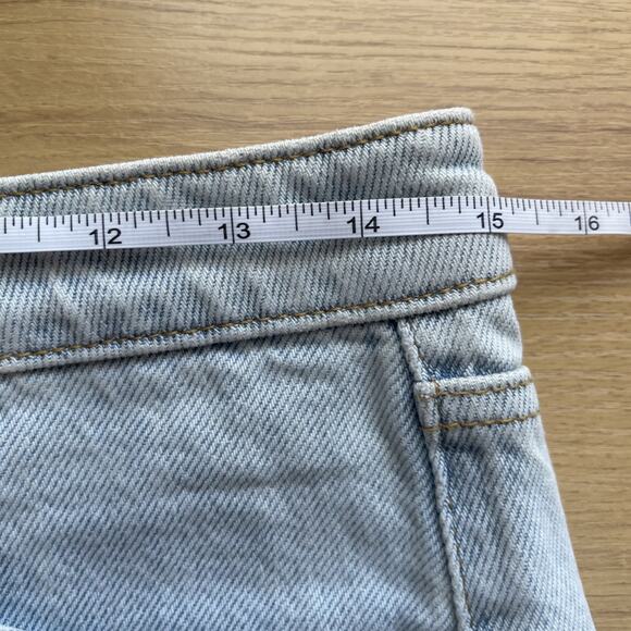 NWT WeWoreWhat x Revolve Denim High Rise Shorts Womens Size 27 Light Wash Cutoff - Picture 6 of 8